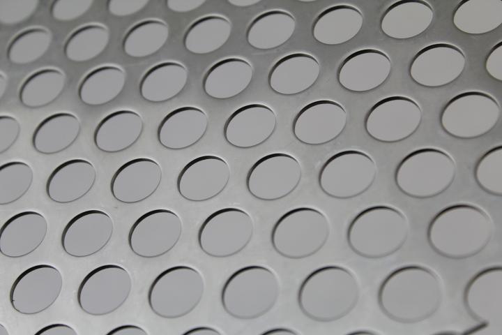 20 Gauge 36 Width Finish Mill 40 Length Unpolished Staggered Holes Carbon Steel Perforated Sheet 0.0355 Thickness 0.1093 Center to Center 